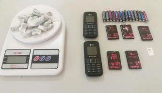 Drogas e celulares são apreendidos em presídio de Esperantina