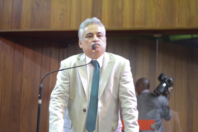 Deputado estadual Robert Rios.