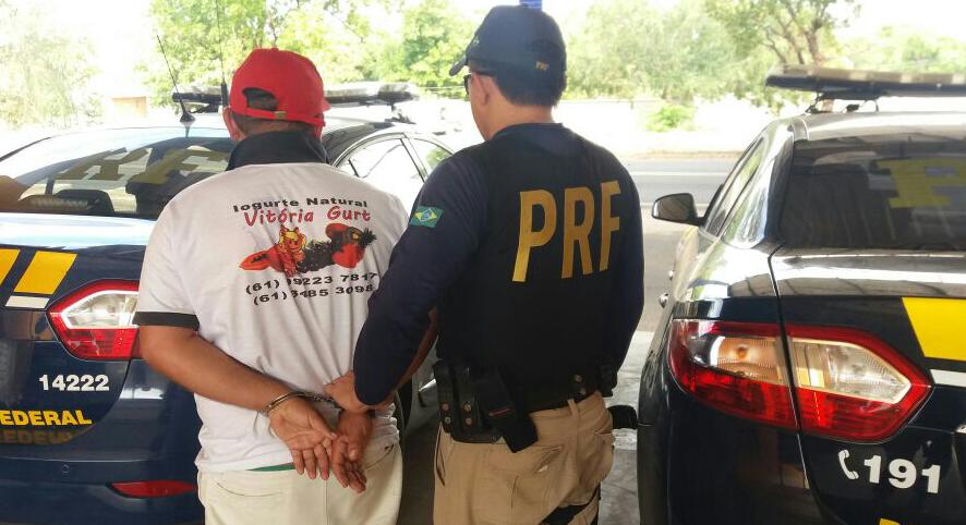 PRF Homem é preso portando uma CNH falsa em Floriano neste sábado (22).