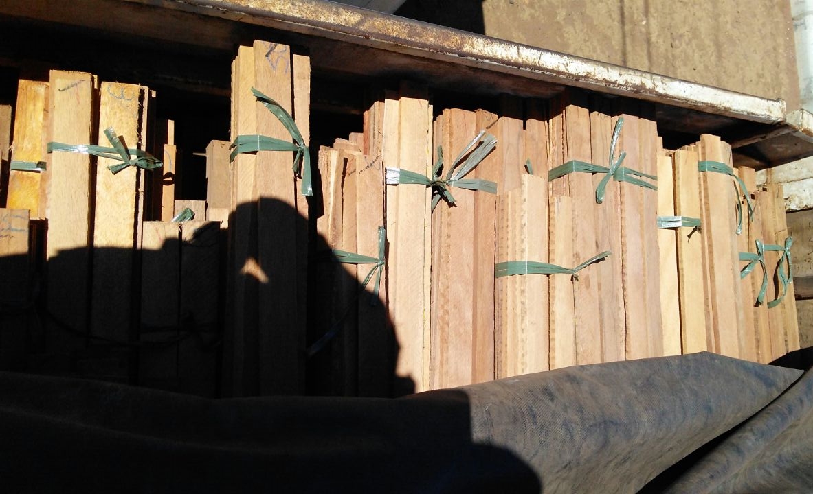 Carga de madeira ilegal apreendida pela PRF