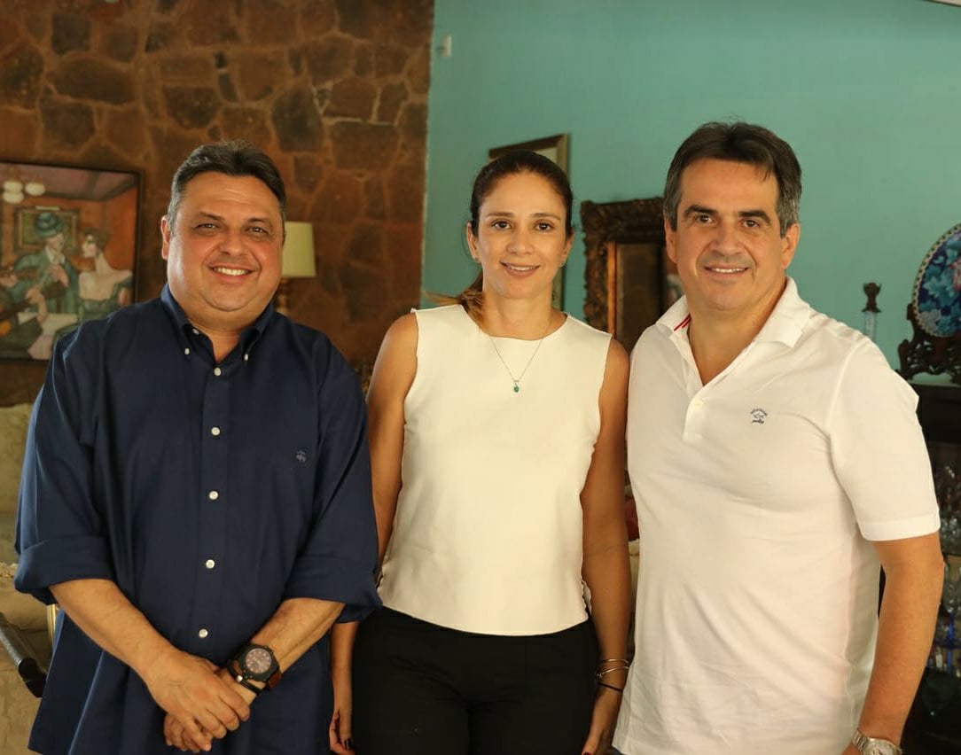 Deputado estadual Júlio Arcoverde; Primeira-dama Lucy Soares; Senador Ciro Nogueira.