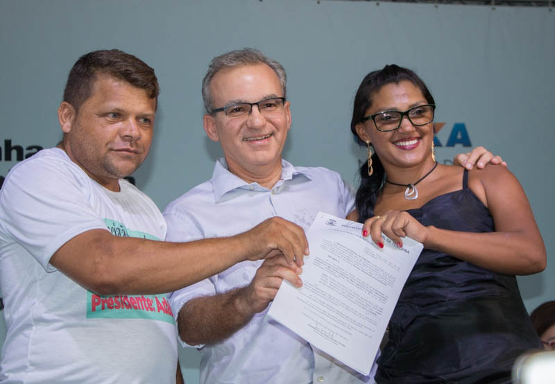 Prefeito assina decreto de desapropriação de 762 imóveis no Parque Torquato Neto.