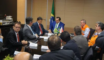 Representantes piauienses se reúnem com ministro da Integração, Pádua Andrade.