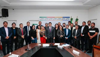 Rafael Fonteles se reúne com 15 prefeitos do Norte do estado