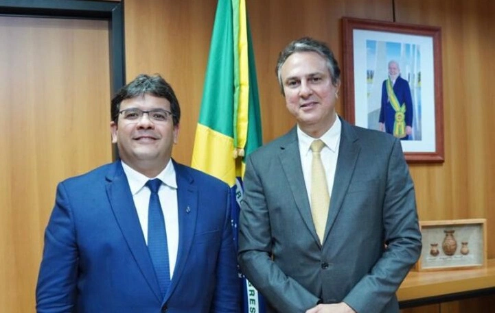 Governador Rafael Fonteles e Ministro da educação Camilo Santana.