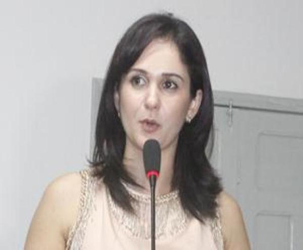 Débora Renata Coelho de Araújo(Imagem:Reprodução)
