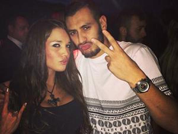 Manon chegou a postar foto com irmão de Karim Benzema(Imagem:Reprodução)