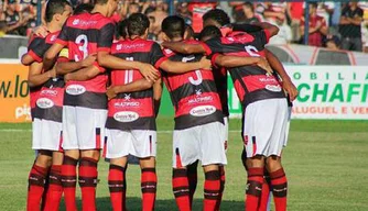 Flamengo do Piauí disputa semifinal do estadual neste sábado (18)