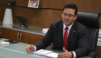 Cleandro Alves de Moura, Procurador Geral de Justiça.