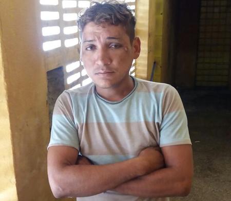 Homem preso por tentativa de homicídio.
