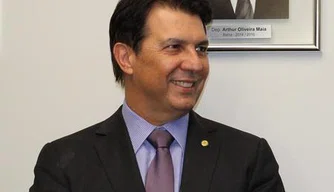 Arthur Maia