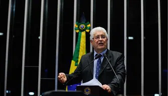 Senador Roberto Requião
