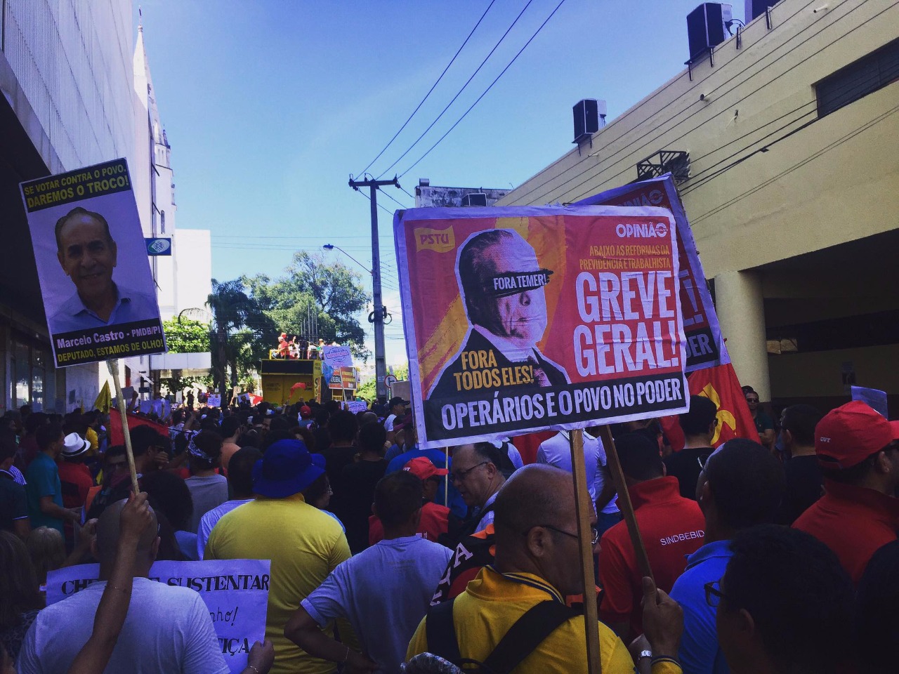 Paralisação geral no Centro de Teresina