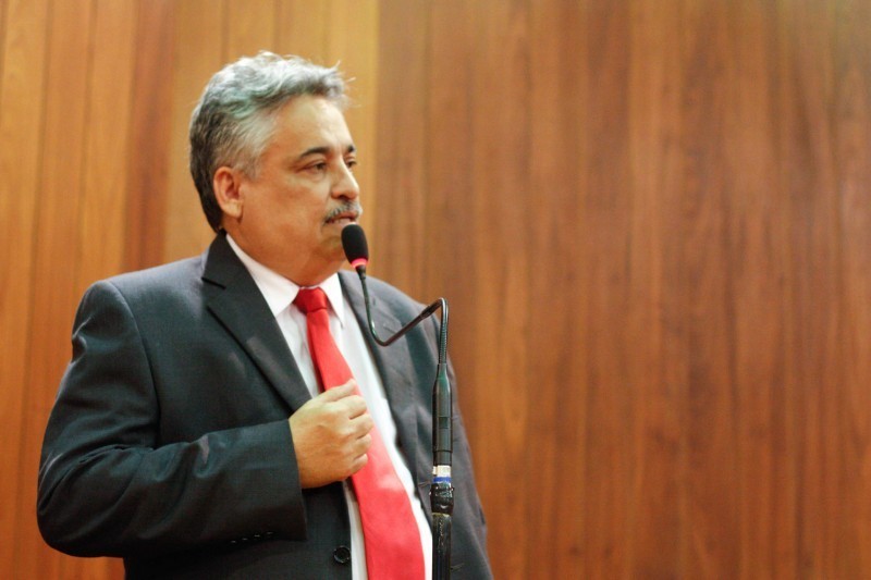 Deputado critica colega petista por elogiar depoimento de Lula a Sergio moro