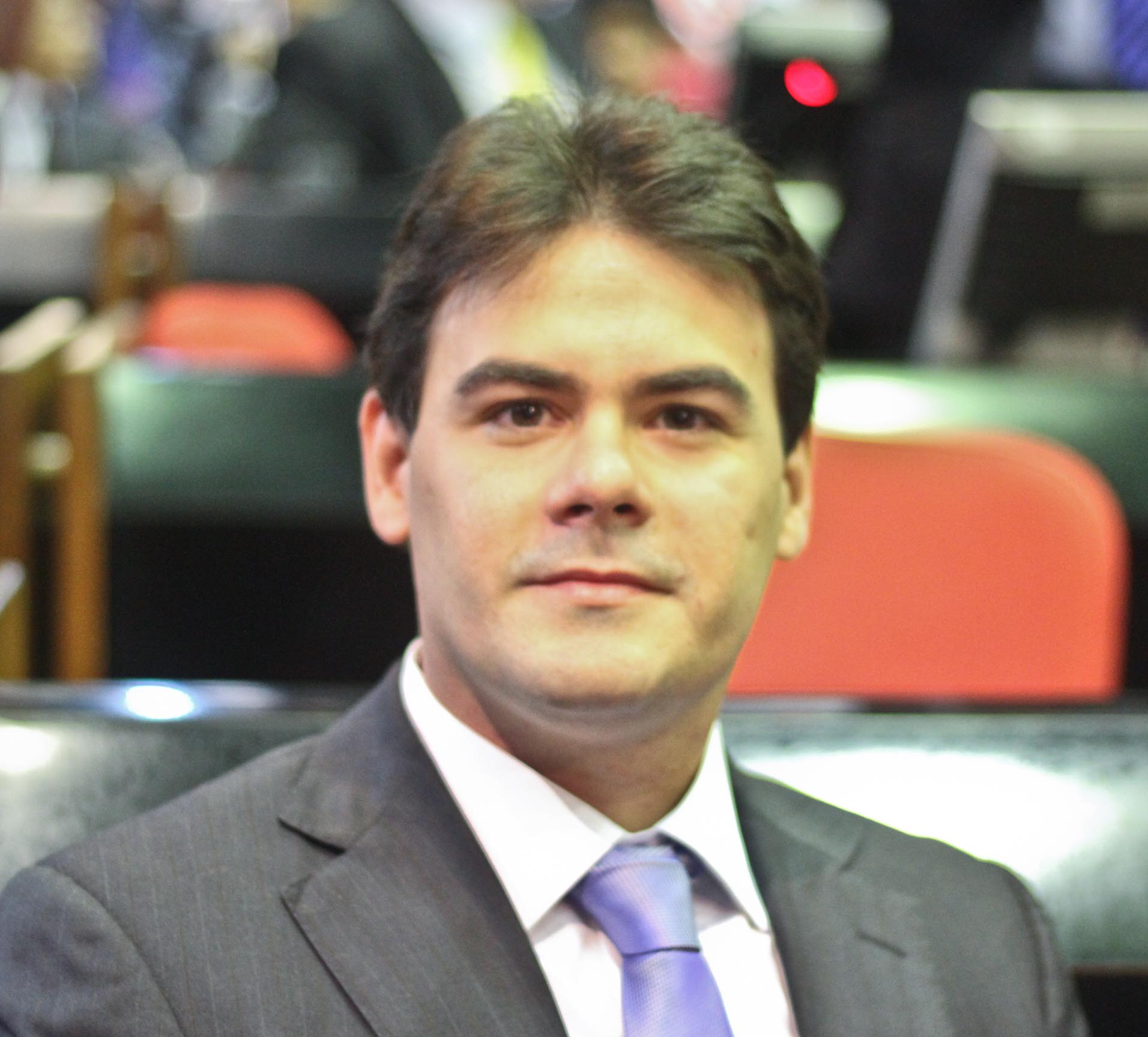Severo Eulálio (PMDB) presidiu a votação do calendário da LDO.