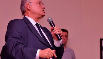 Ministro da Cultura, Roberto Freire (PPS)