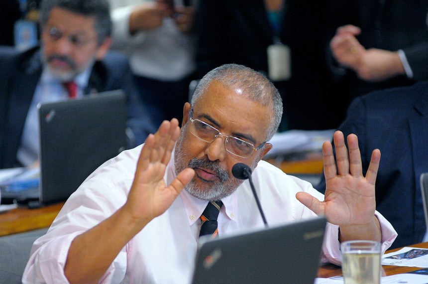 O relator, senador Paulo Paim (PT-RS), apresentou parecer pela aprovação da proposta.