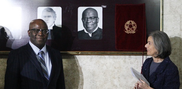 Solenidade no Supremo quando foi descortinado o retrato de Joaquim Barbosa na galeria de ex-presidentes.