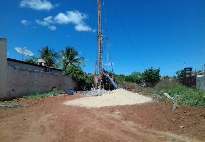 Agespisa inicia as obras com a perfuração de um poço no bairro Belo Norte