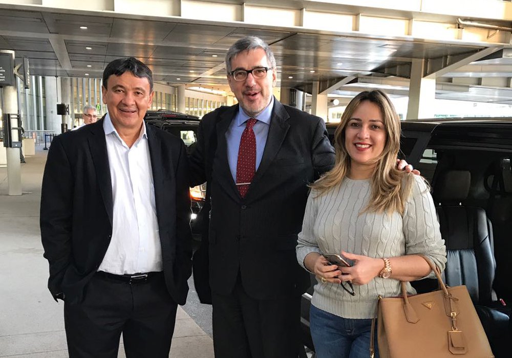 Wellington Dias e Rejane Dias encontram cônsul Ademar da Cruz Júnior.