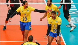 Em São Paulo, Brasil vence amistoso contra os EUA por 3 a 0.