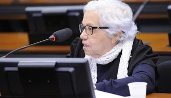 Relatora do Projeto, deputada Creuza Pereira (PSB-PE).