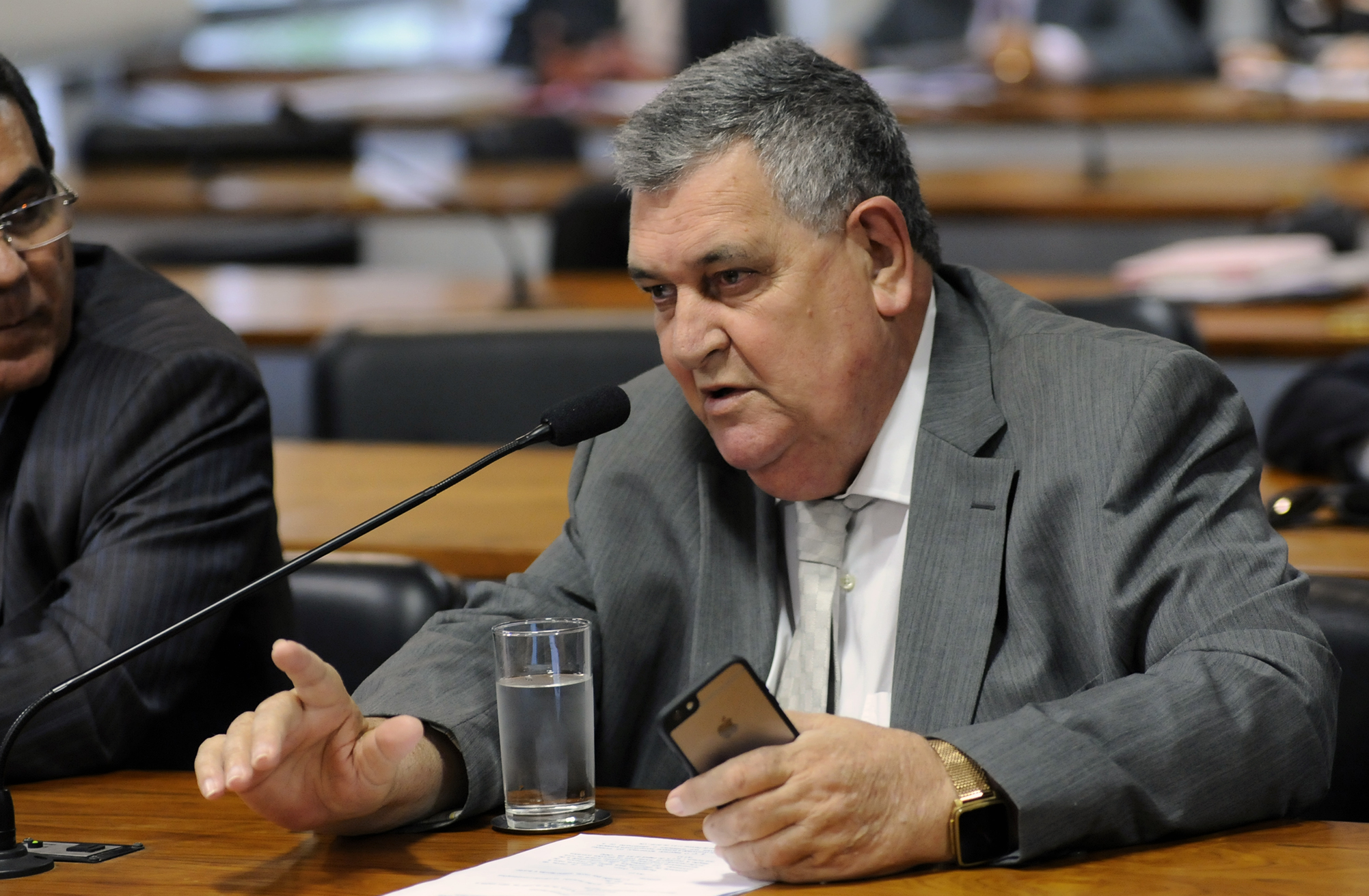 O deputado Arnaldo Faria de Sá (PTB-SP) deu parecer favorável ao projeto de lei