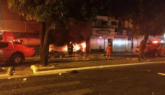 Incêndio atinge papelaria no Dirceu nesse domingo (03).