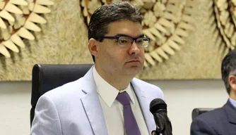Deputado estadual Luciano Nunes.