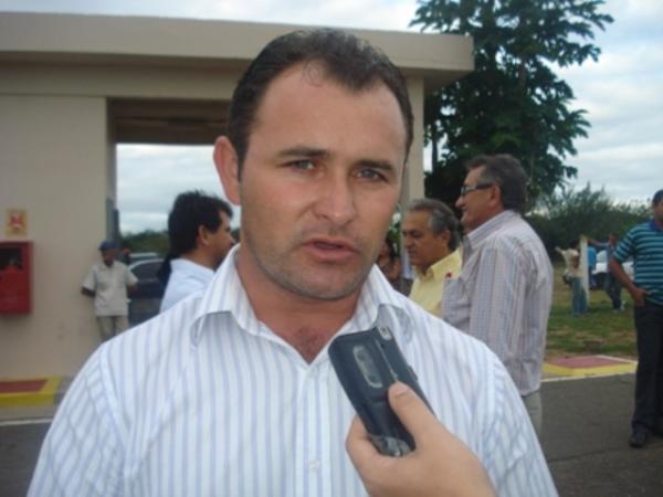 Ex-prefeito de Caldeirão Grande do Piauí, Rinaldo Oliveira.