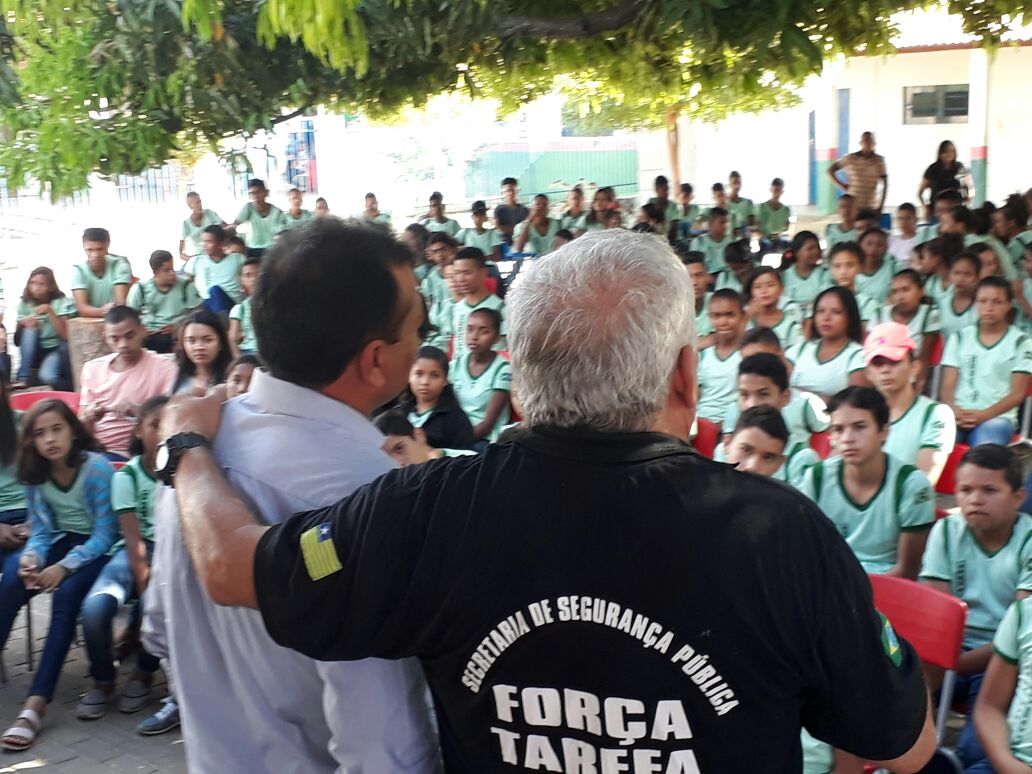 Secretário Fábio Abreu e delegado Menandro Pedro