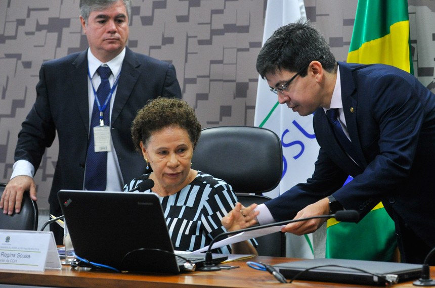 Senadora Regina Sousa (PT-PI) na CDH