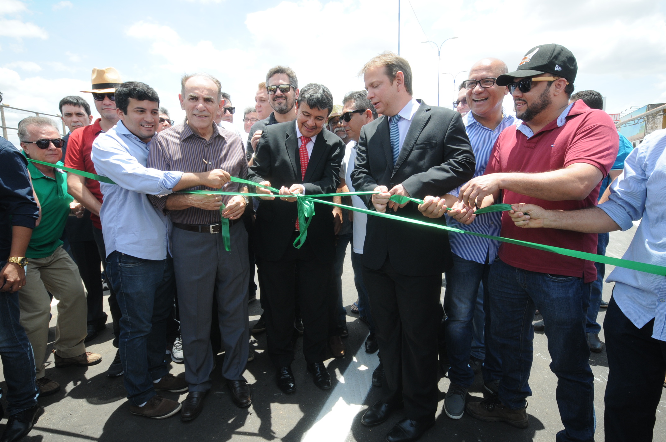 Inauguração do elevado da Avenida Miguel Rosa.