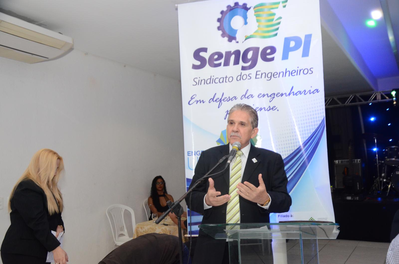 Presidente do Sindicato dos Engenheiros do Piauí, Antônio Florentino.