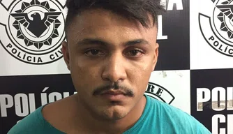 Homem é preso com maconha no Vila Irmã Dulce.