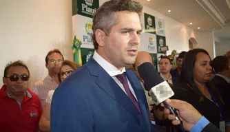 Presidente da Fepiserh, deputado Pablo Santos (PMDB).