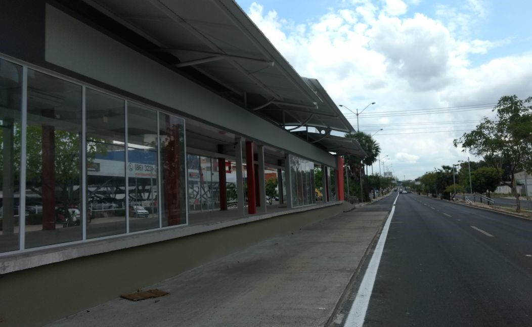 Estação de passageiros da avenida João XXIII.