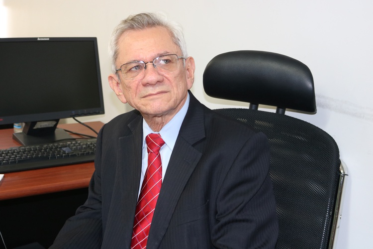 Presidente do TRE-PI, Des. Francisco Antônio Paes Landim Filho.