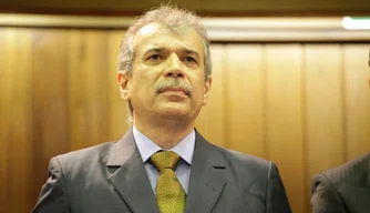 João Vicente Claudino.