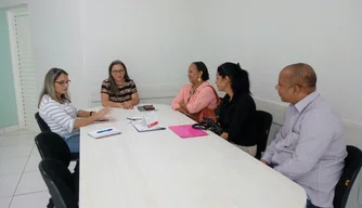 Cônsul cubano visita Esperantina
