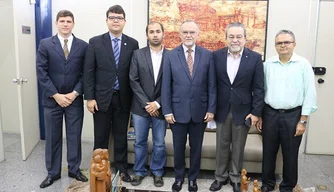 Os empresários se encontraram com o presidente do TCE-PI, Olavo Rebelo.