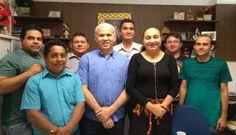 O partido se reuniu na última sexta-feira (02) no gabinete da vereadora Cida Santiago.