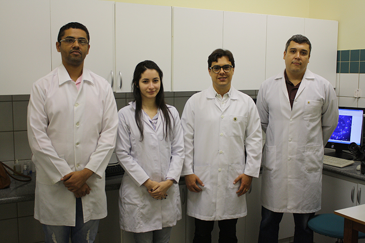 Felipe Alves Batista, Sabryna Brena Cunha, Dr. Juan Carlos Ramos Gonçalves e Dr. Anderson Nogueira.