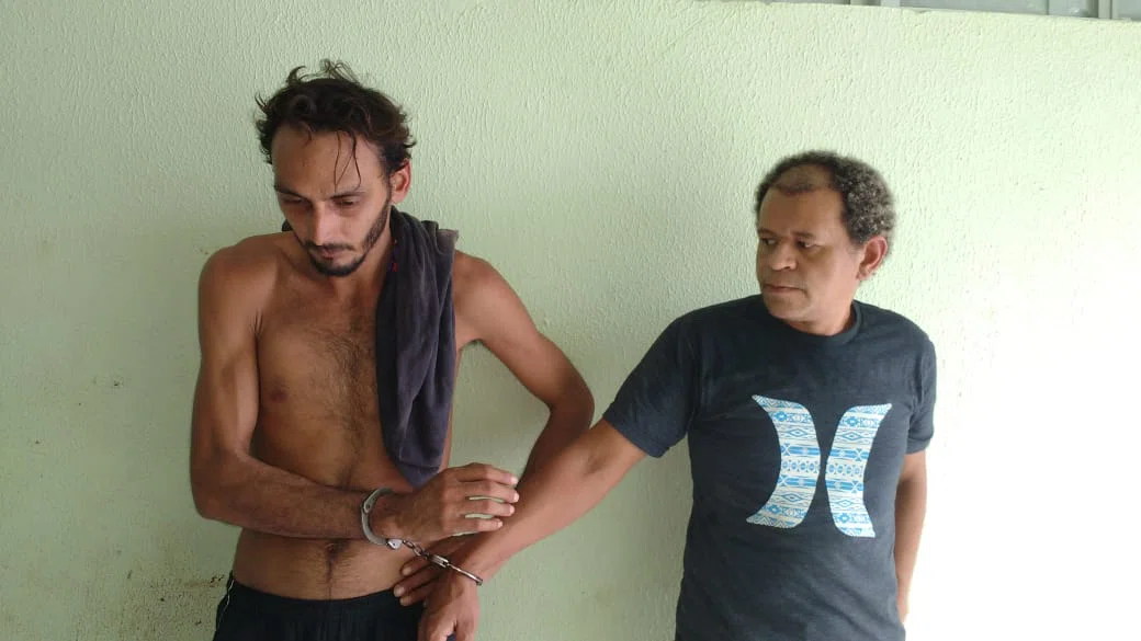 Homens são presos com pedras de crack em Parnaiba