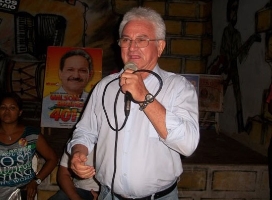 Ex-prefeito Antônio Lages Alves.