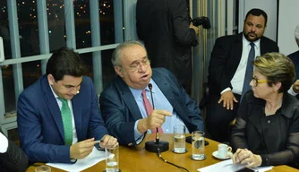 Heráclito Forte em reunião do Democratas em Brasília.