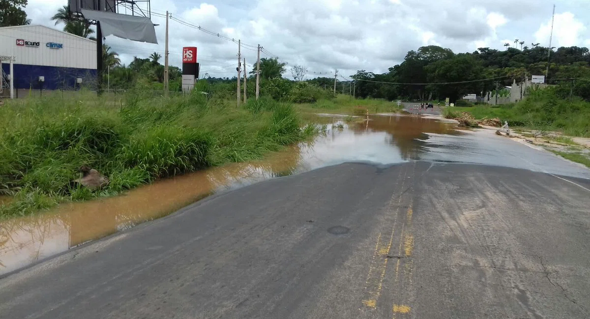 Trecho interditado