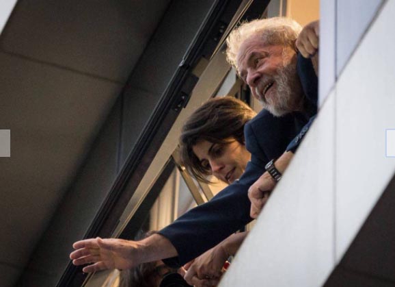 Ex-presidente Lula na sede do Sindicato dos Metalúrgicos do ABC