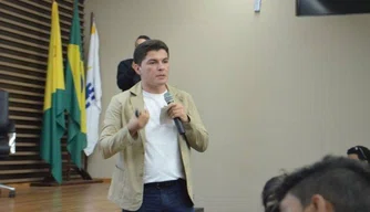 Secretário nacional da Juventude, Francisco de Assis Costa Filho.