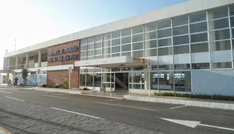 Aeroporto Internacional de Parnaíba, Prefeito Dr João Silva Filho.